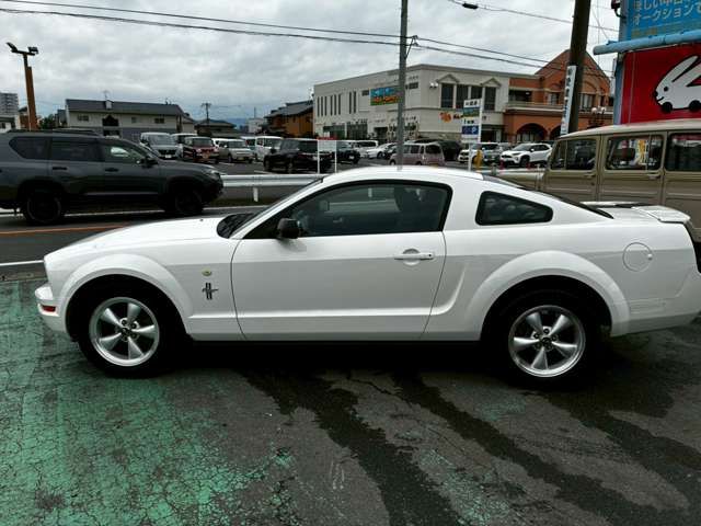 Ford MUSTANG 2008-06 1545245-7