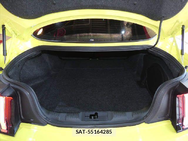 Ford MUSTANG 2023-08 2776922-18