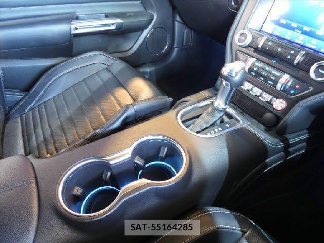 Ford MUSTANG 2023-08 2776922-24