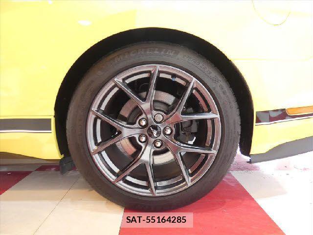 Ford MUSTANG 2023-08 2776922-5