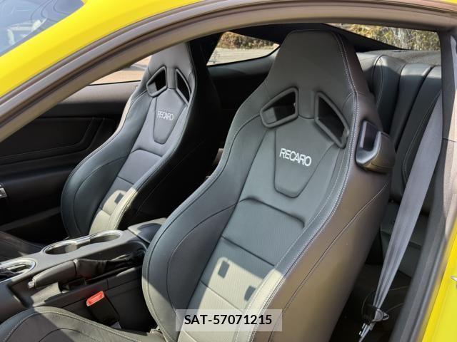Ford MUSTANG 2023-09 4592335-29