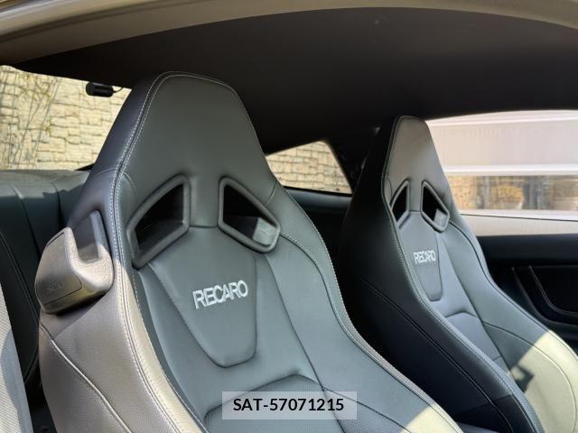 Ford MUSTANG 2023-09 4592335-5