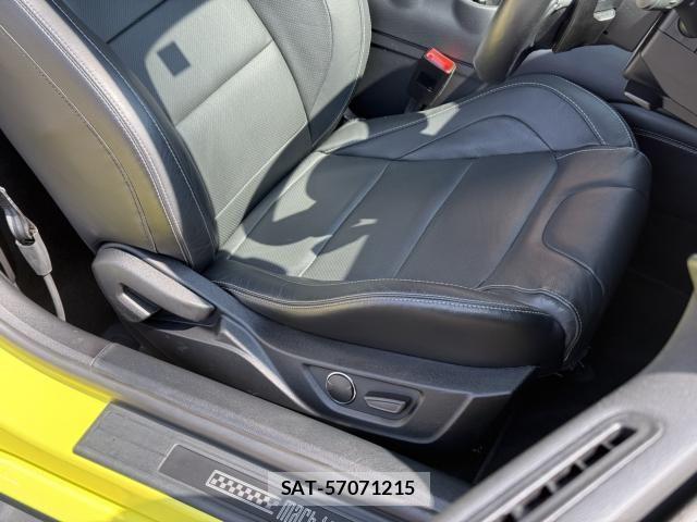 Ford MUSTANG 2023-09 4592335-7