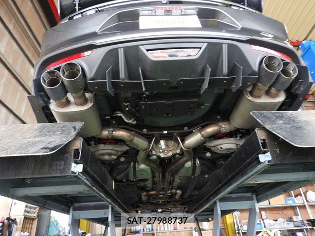 Ford MUSTANG 2020-12 5867816-10