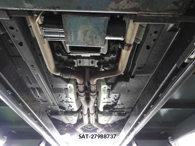 Ford MUSTANG 2020-12 5867816-5