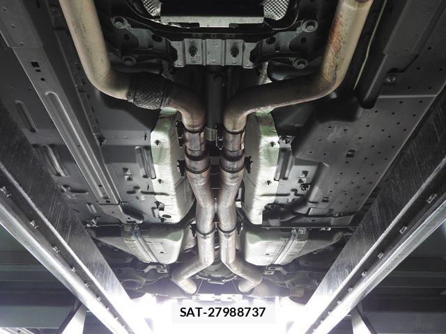 Ford MUSTANG 2020-12 5867816-6