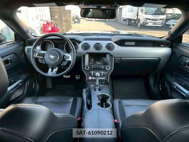 Ford MUSTANG 2017-01 6791037-1