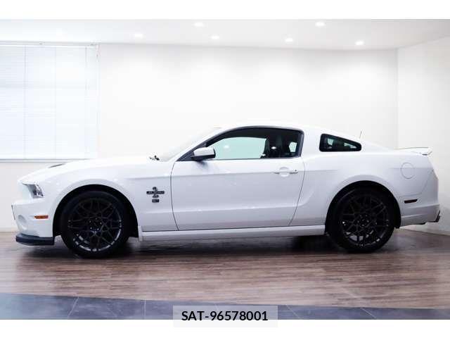 Ford MUSTANG 2015-02 7218708-13
