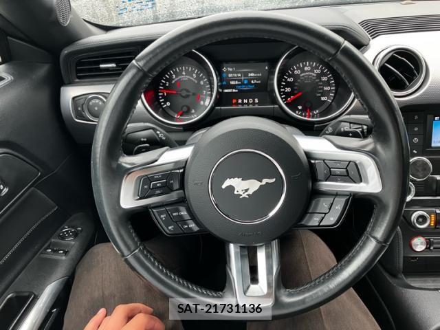 Ford MUSTANG 2022-09 7723427-15