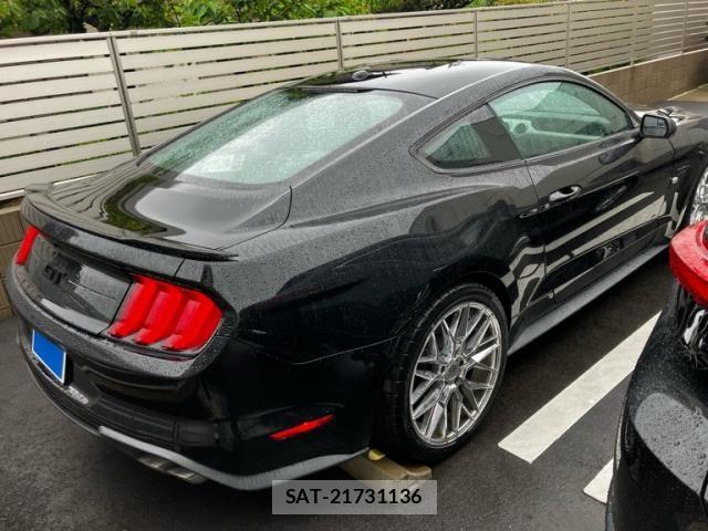 Ford MUSTANG 2022-09 7723427-2