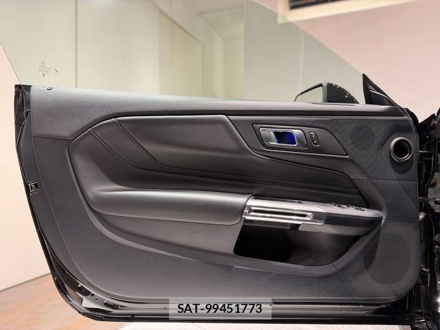 Ford MUSTANG 2024-07 8335867-13