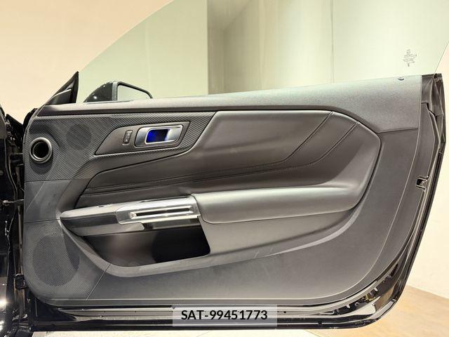 Ford MUSTANG 2024-07 8335867-17