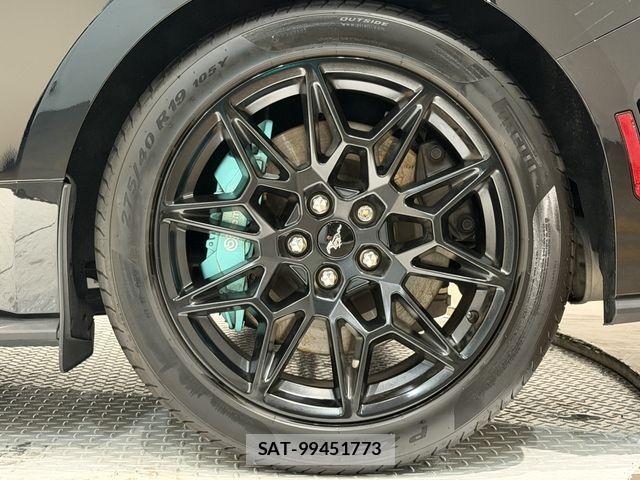 Ford MUSTANG 2024-07 8335867-29