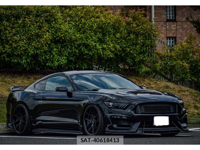 Ford MUSTANG 2020-10 8685573-6