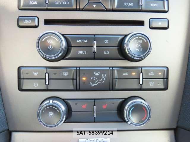 Ford MUSTANG 2012-07 1354199-12