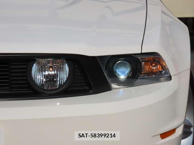 Ford MUSTANG 2012-07 1354199-17