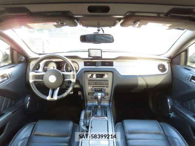 Ford MUSTANG 2012-07 1354199-4