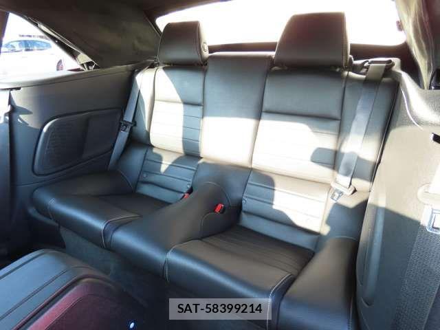 Ford MUSTANG 2012-07 1354199-5