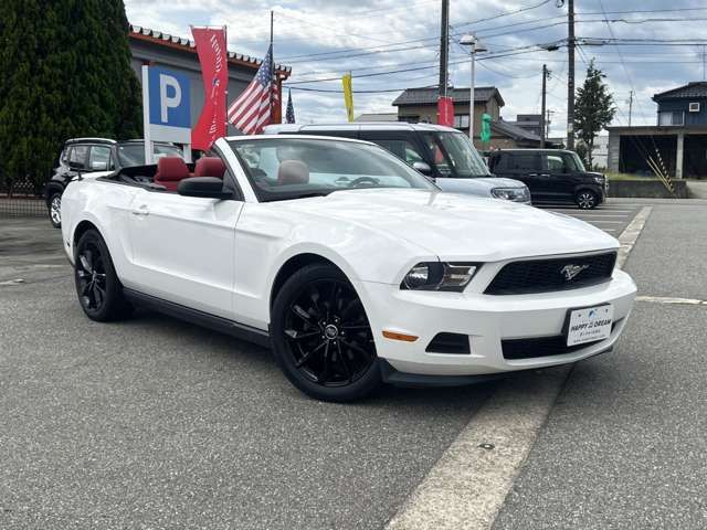 Ford MUSTANG 2012-01 1463287-7