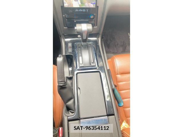Ford MUSTANG 2011-08 7357801-22