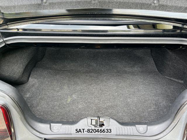 Ford MUSTANG 2013-06 8626821-14