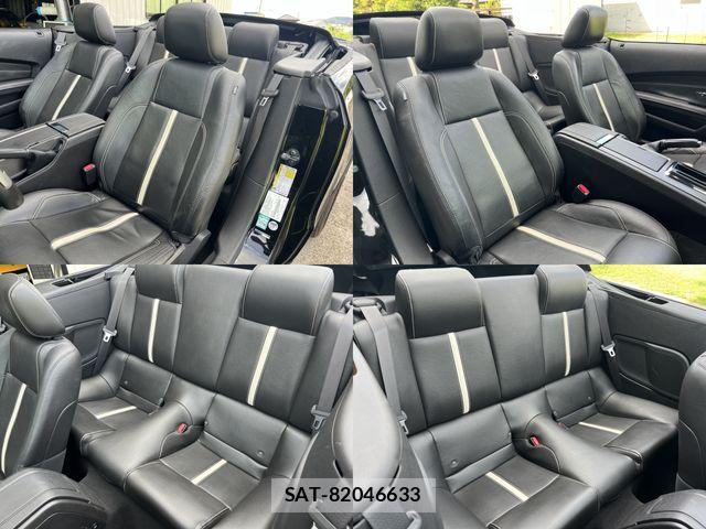 Ford MUSTANG 2013-06 8626821-7