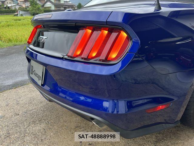 Ford MUSTANG 2018-11 8666156-28