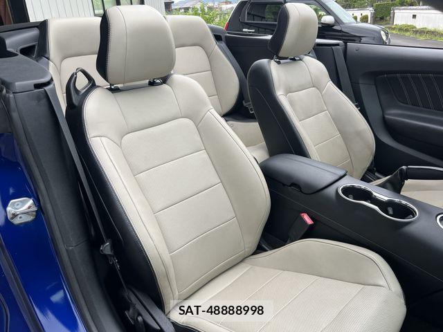 Ford MUSTANG 2018-11 8666156-7