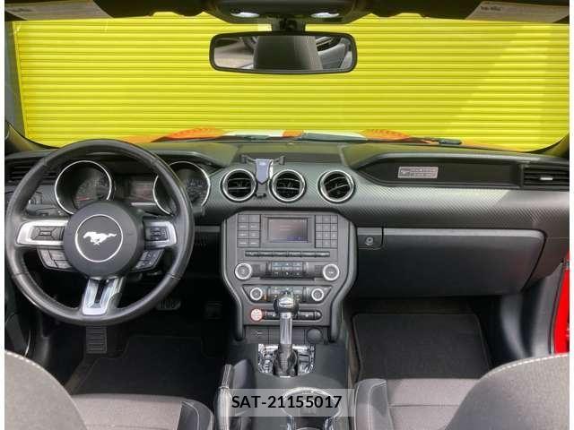 Ford MUSTANG 2015-12 8742207-17