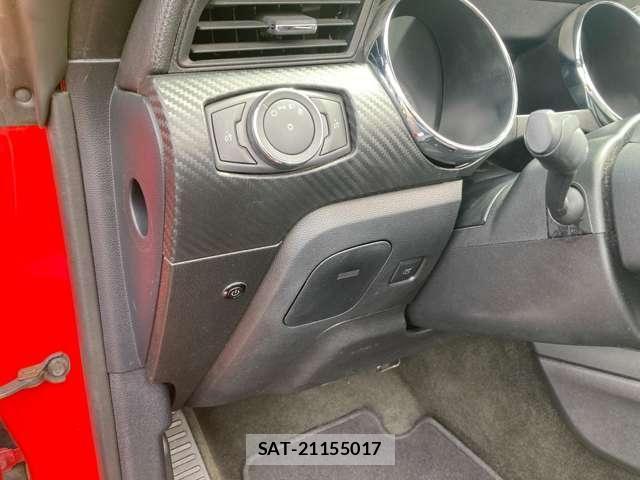 Ford MUSTANG 2015-12 8742207-19