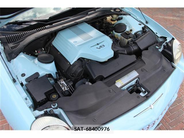 Ford Thunderbird 2004-05 8438136-23