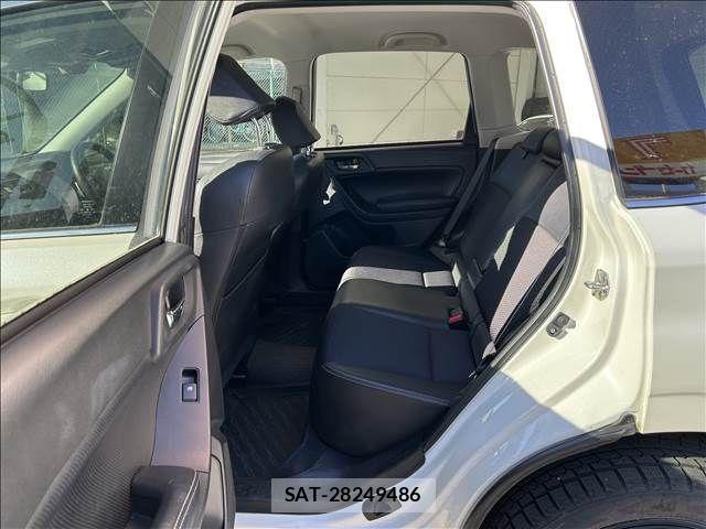 Subaru FORESTER 2015-01 788408-11
