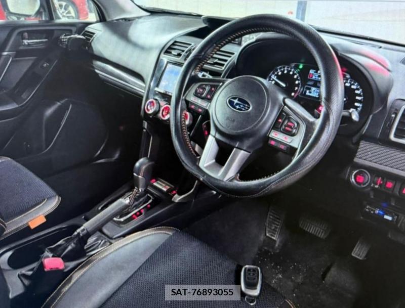 Subaru FORESTER 2016 1335334-4