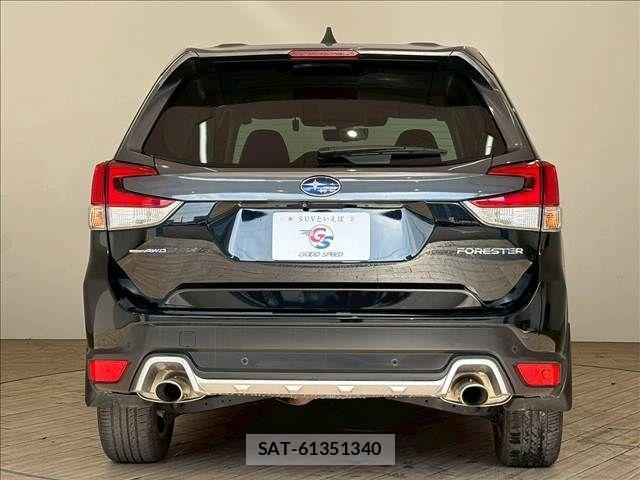 Subaru FORESTER 2022-12 2727737-12
