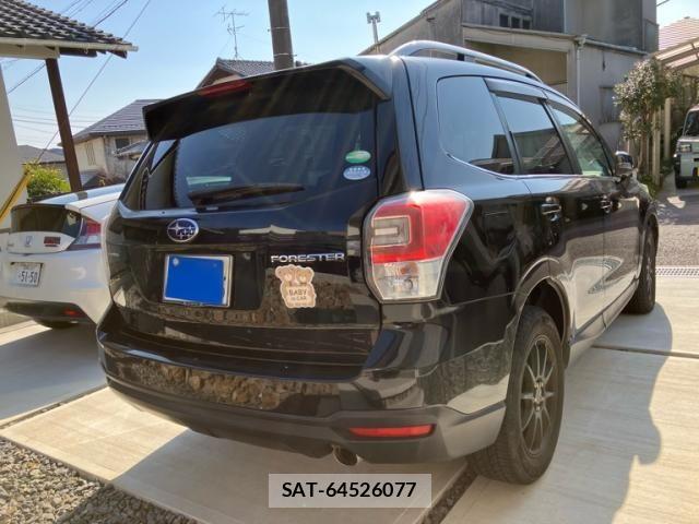 Subaru FORESTER 2017-11 4942609-2