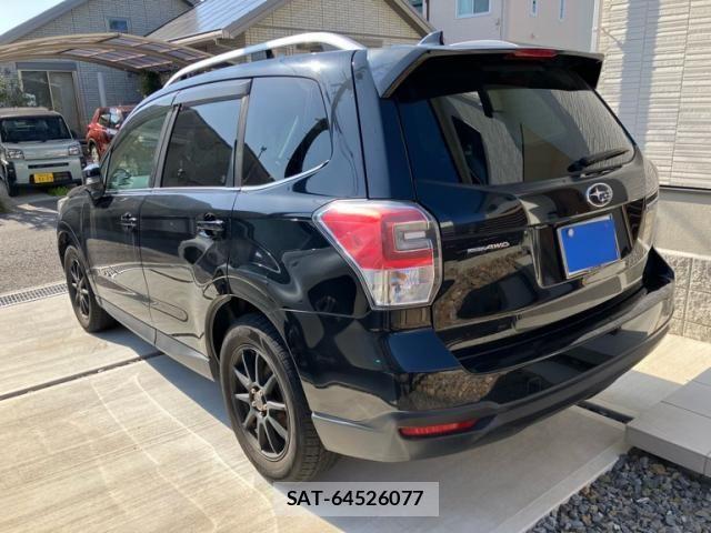 Subaru FORESTER 2017-11 4942609-3