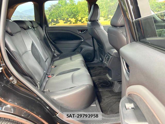 Subaru FORESTER 2025-08 4942305-10