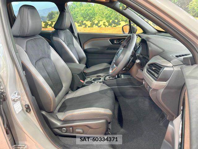 Subaru FORESTER 2025-11 5867815-8