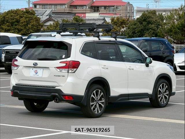 Subaru FORESTER 2019-03 5867878-16