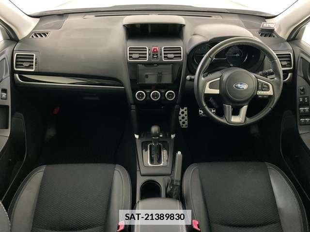 Subaru FORESTER 2017-06 6214735-12