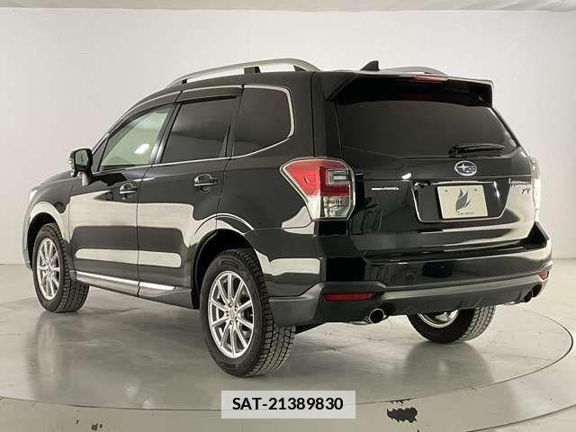 Subaru FORESTER 2017-06 6214735-3