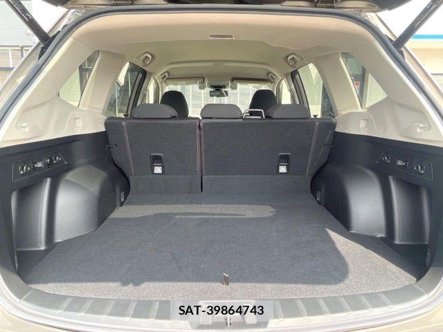 Subaru FORESTER 2018-10 6271696-10