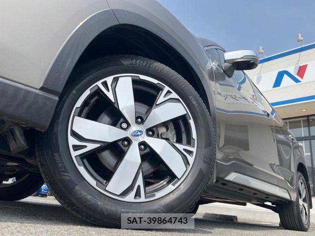 Subaru FORESTER 2018-10 6271696-13