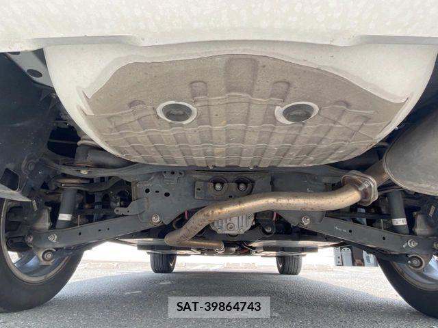 Subaru FORESTER 2018-10 6271696-18