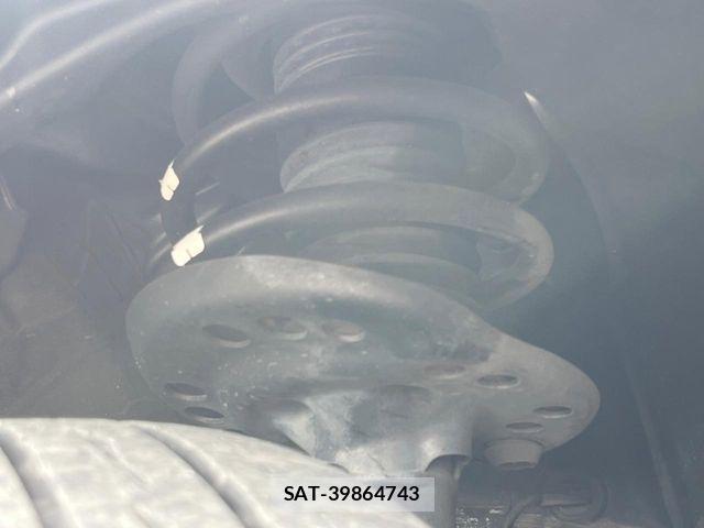 Subaru FORESTER 2018-10 6271696-19
