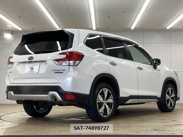 Subaru FORESTER 2019-02 6544942-16