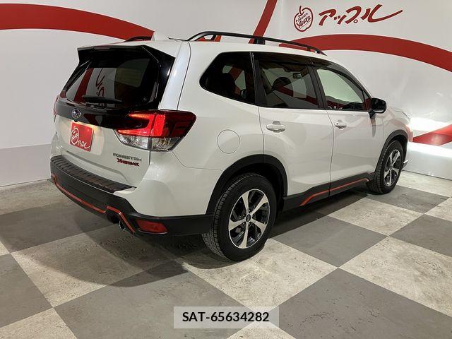 Subaru FORESTER 2018-10 6611952-29
