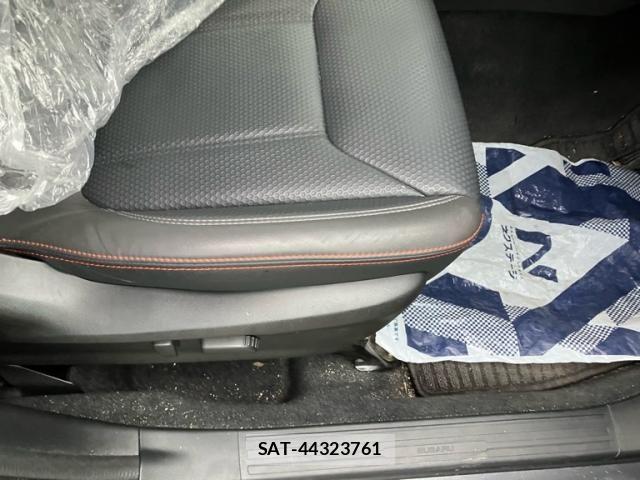 Subaru FORESTER 2023-07 6611942-15