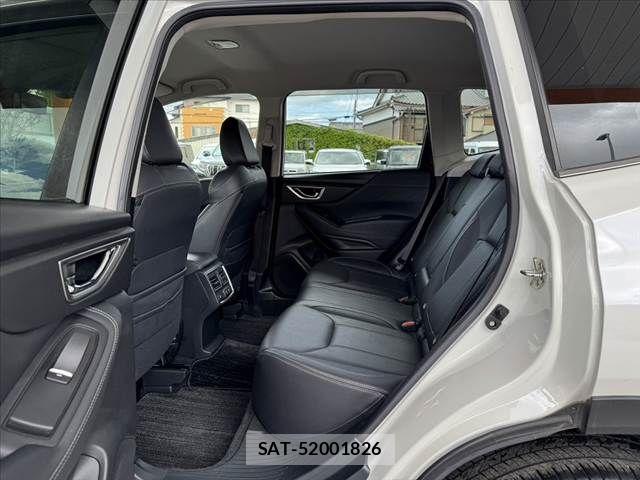 Subaru FORESTER 2019-07 6641599-18