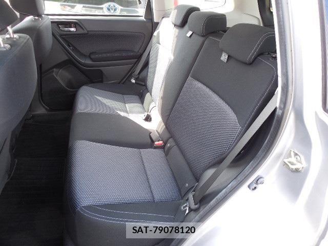 Subaru FORESTER 2017-02 6671379-10